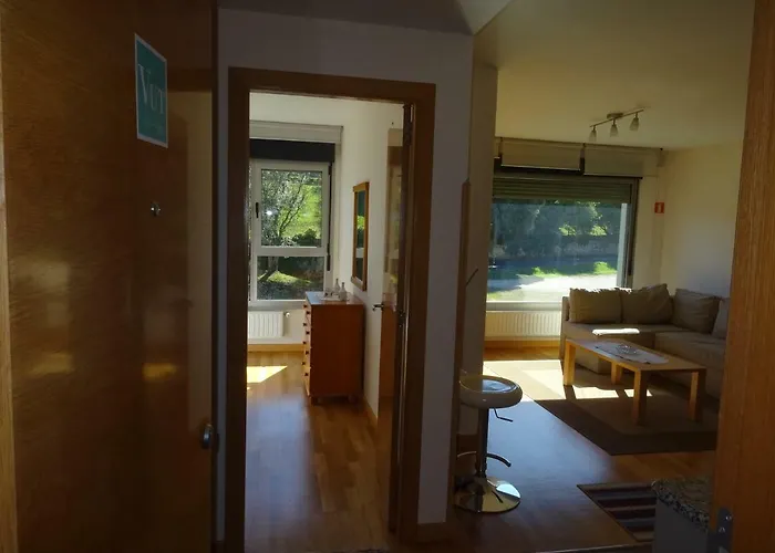 Calle Clemente Hernando Balmori Nº7 * Llanes